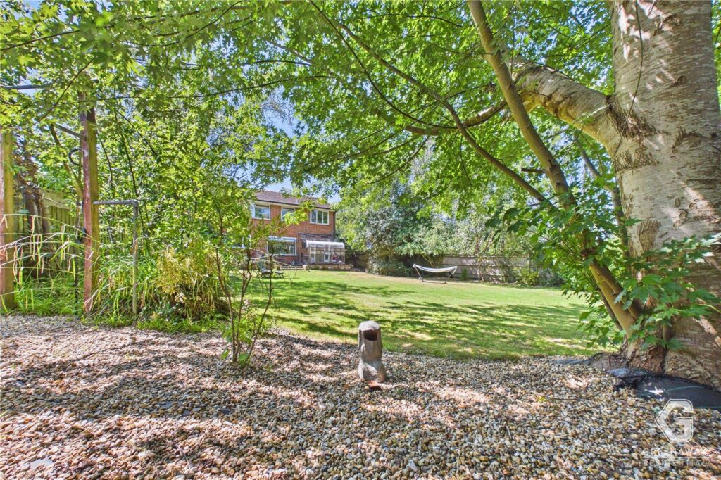 Blacklands Crescent, Forest Row